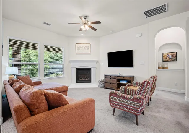 Photo 3 of Single family home for sale at 132 Peace Pl, Aledo, TX 76008 | MLS# 21294645 | Listing updated on 2026-09-07