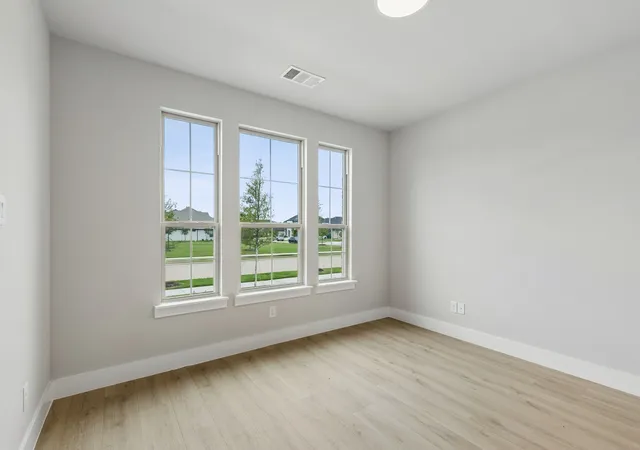 Photo 3 of Single family home for sale at 2259 Railhead Trl, Waxahachie, TX 75165 | MLS# 21294672 | Listing updated on 2026-10-05