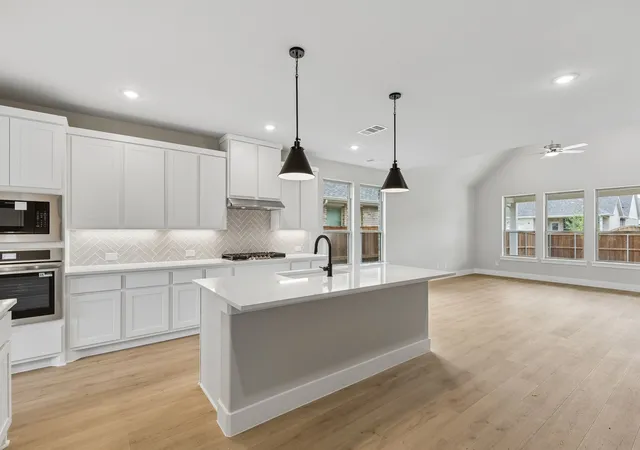 Photo 3 of Single family home for sale at 2259 Railhead Trl, Waxahachie, TX 75165 | MLS# 21294672 | Listing updated on 2026-10-05