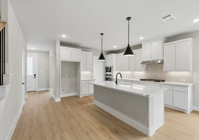 Photo 4 of Single family home for sale at 2259 Railhead Trl, Waxahachie, TX 75165 | MLS# 21294672 | Listing updated on 2026-10-05