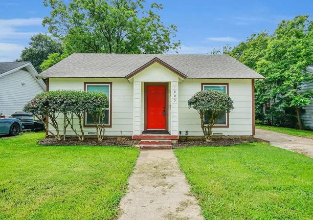 Photo 1 of Single family home for sale at 1605 Pine St, Grand Prairie, TX 75050 | MLS# 21294688 | Listing updated on 2026-08-18