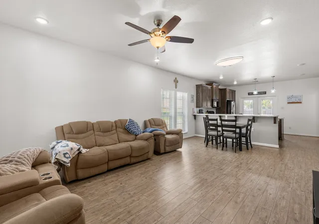 Homes for sale in Lacy Lakeview, TX | 300 N Bermuda St, Lacy Lakeview, TX 76705 | MLS# 21292670