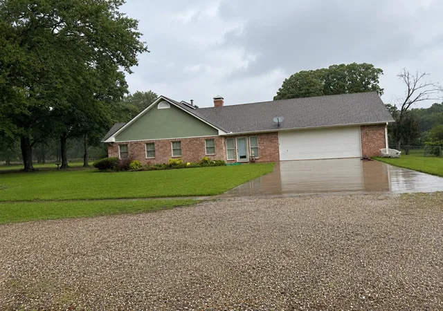 Photo 2 of House for sale at 4832 N State Hwy 78, Bonham, TX 75418 | MLS# 21294818 | Listing updated on 2026-08-24