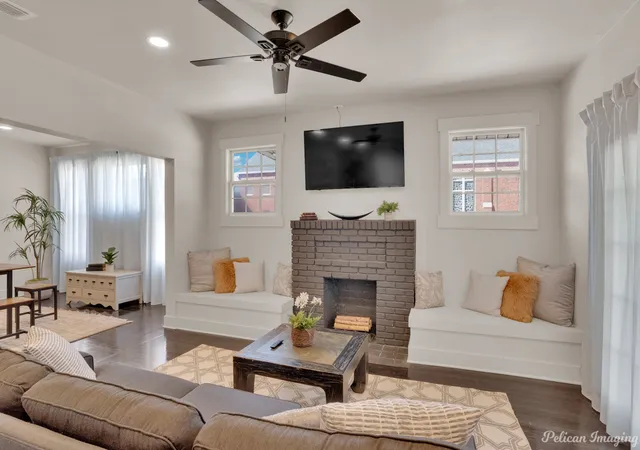 Photo 3 of Single family home for sale at 545 Kirby Pl, Shreveport, LA 71104 | MLS# 21291672 | Listing updated on 2026-07-14