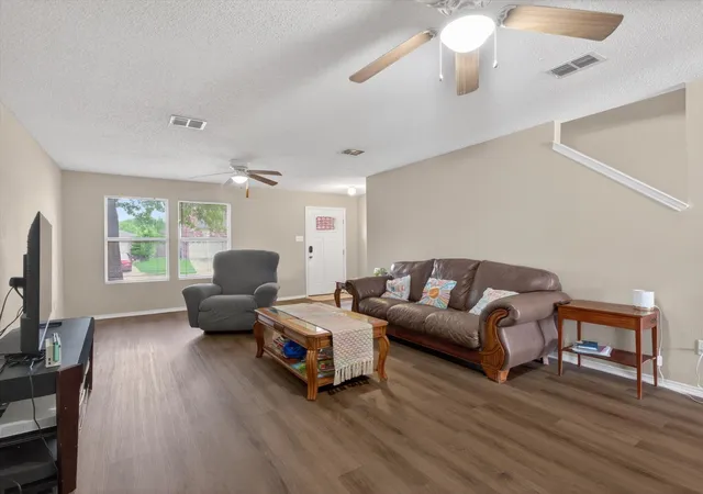 Photo 3 of Single family home for sale at 2405 Chestnut Dr, Little Elm, TX 75068 | MLS# 21288820 | Listing updated on 2026-07-12