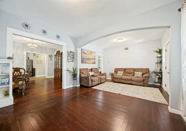 Photo 3 of Single family home for sale at 311 W Acheson St, Denison, TX 75020 | MLS# 21291198 | Listing updated on 2026-08-24