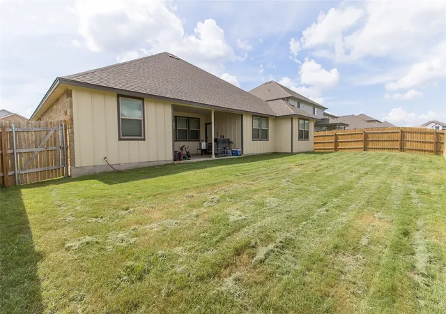 Photo 4 of Single family home for sale at 1834 Saddlebred Loop, Harker Heights, TX 76548 | MLS# 21292044 | Listing updated on 2026-09-02