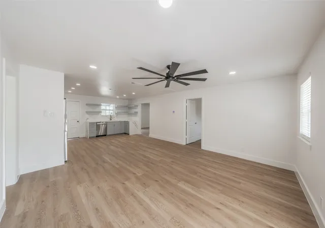Photo 4 of Single family home for sale at 6532 Moonglow Ln, Watauga, TX 76148 | MLS# 21294914 | Listing updated on 2026-10-01