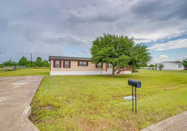 Homes for sale in Red Oak, TX | 150 Hearne Ln, Red Oak, TX 75154 | MLS# 21294983