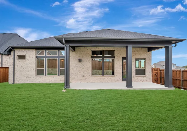 Photo 2 of Single family home for sale at 1908 Lowland Dr, Rockwall, TX 75087 | MLS# 21295014 | Listing updated on 2026-10-05