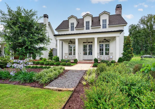 Photo 1 of Single family home for sale at 2108 Pecan Square Ave, Shreveport, LA 71106 | MLS# 21293012 | Listing updated on 2026-07-14