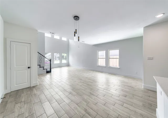 Photo 4 of Single family home for sale at 1426 Evans Ave, Fort Worth, TX 76104 | MLS# 21295096 | Listing updated on 2026-07-11