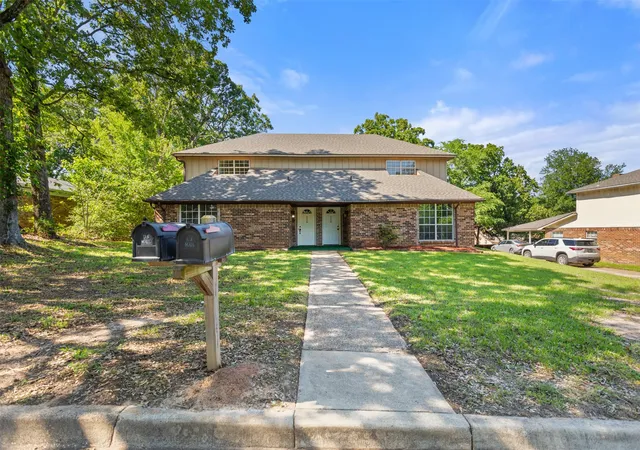 Photo 1 of Multi family home for sale at 2228 Aberdeen Dr #2226, Tyler, TX 75703 | MLS# 21295352 | Listing updated on 2026-08-03