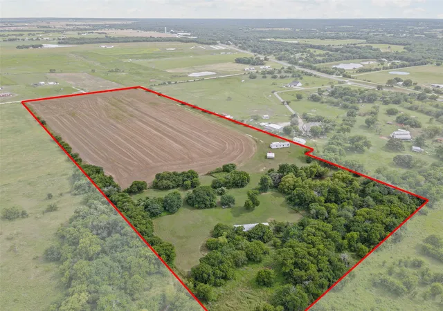 Photo 4 of Land for sale at 167 Hcr 4105, Covington, TX 76636 | MLS# 21295377 | Listing updated on 2026-08-31