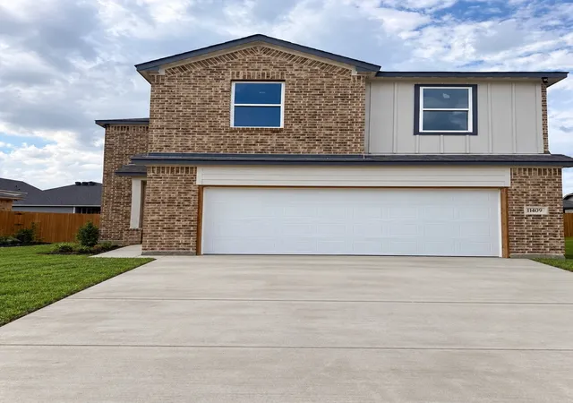 Photo 1 of Single family home for sale at 11409 Themis Ct, Lorena, TX 76655 | MLS# 21295444 | Listing updated on 2026-09-30