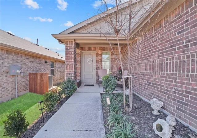 5th image of 136 Greengate Dr, Boyd, TX 76023 | MLS# 21295552