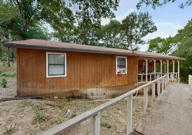 Photo 4 of Manufactured home for sale at 10823 Lakeview Trl, Quinlan, TX 75474 | MLS# 21294285 | Listing updated on 2026-09-26