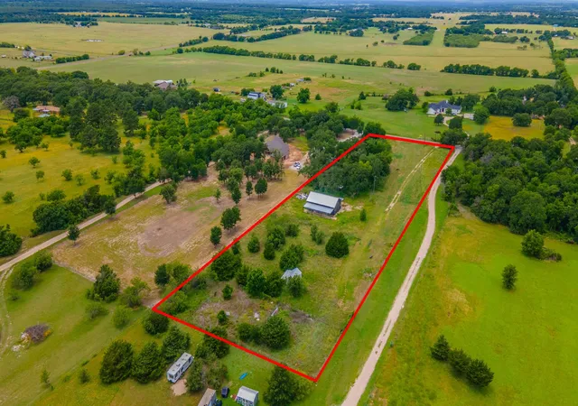 Homes for sale in West, TX | Tbd Wiggins Rd, West, TX 76691 | MLS# 21294212