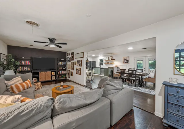 Photo 4 of Single family home for sale at 617 Cardinal Dr, Woodway, TX 76712 | MLS# 21294213 | Listing updated on 2026-07-25