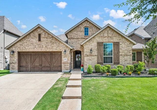Homes for sale in Argyle, TX | 1505 14th St, Argyle, TX 76226 | MLS# 21295830