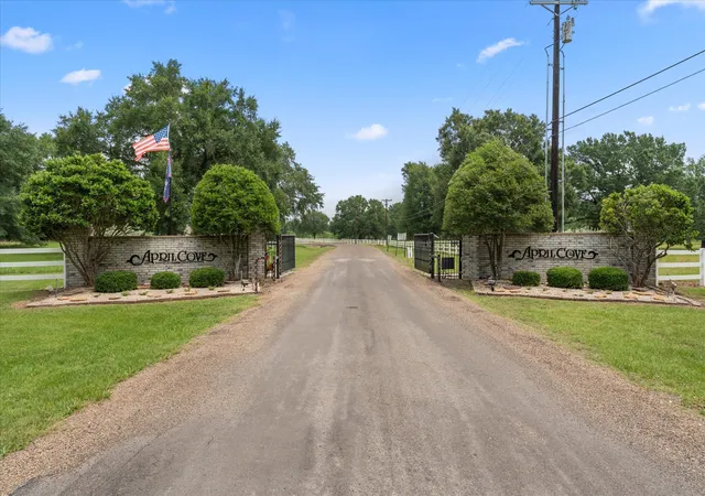Homes for sale in Streetman, TX | 78 & 79 Tall Oaks Dr, Streetman, TX 75859 | MLS# 21295855