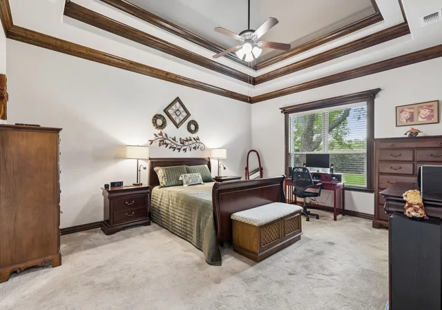 Photo 4 of Sale Pending at 5707 Medinah Dr, Granbury, TX 76049 | MLS# 21295829 | Listing updated on 2026-07-20