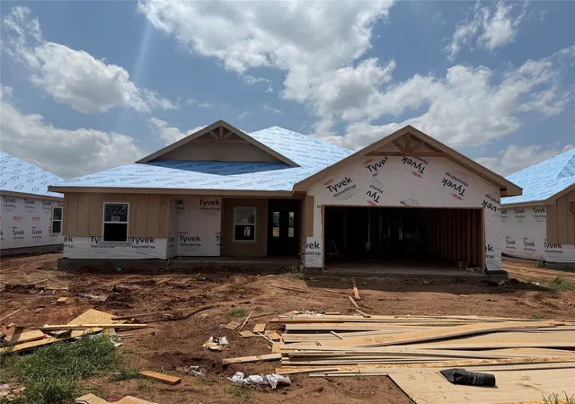 Photo 1 of Single family home for sale at 7660 Lake Ridge Pkwy, Abilene, TX 79602 | MLS# 21295868 | Listing updated on 2026-09-30