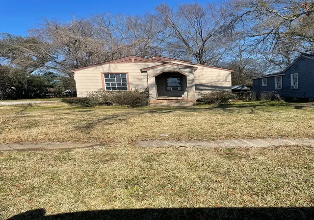Photo 1 of Single family home for sale at 2718 Dupont St, Shreveport, LA 71109 | MLS# 21288075 | Listing updated on 2026-07-24