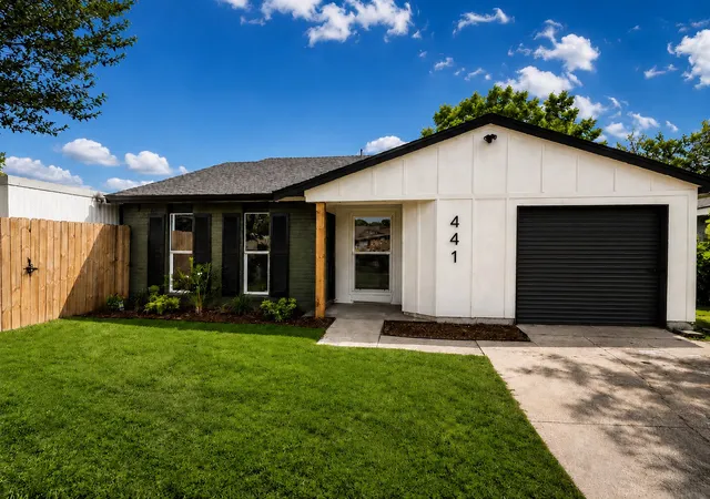 Homes for sale in Cedar Hill, TX | 441 Jones St, Cedar Hill, TX 75104 | MLS# 21295652