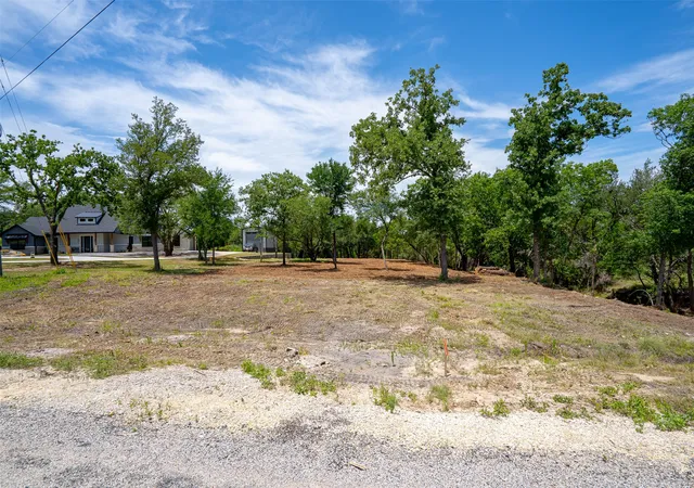 Photo 4 of Land for sale at 1018 Creek Crossing Rd, Glen Rose, TX 76070 | MLS# 21293827 | Listing updated on 2026-07-10