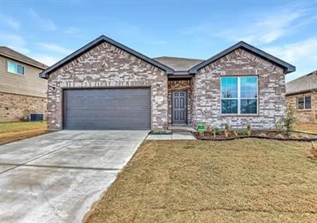 Homes for sale in Van Alstyne, TX | 1217 Benwick Dr, Van Alstyne, TX 75495 | MLS# 21296013