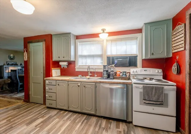 Homes for sale in Mineral Wells, TX | 2105 Indian Creek Rd, Mineral Wells, TX 76067 | MLS# 21294395