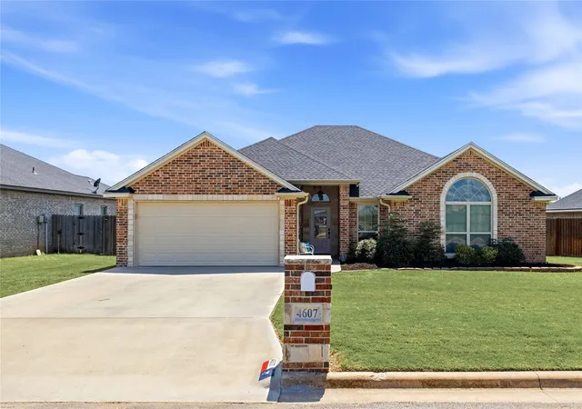 Homes for sale in Brownwood, TX | 4607 4th Street, Brownwood, TX 76801 | MLS# 21295248