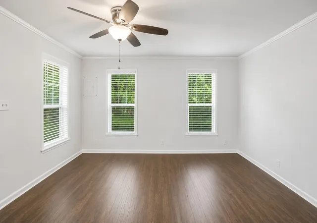 Photo 3 of Single family home for sale at 709 Dr Martin Luther King Jr Blvd, Waxahachie, TX 75165 | MLS# 21296147 | Listing updated on 2026-07-26