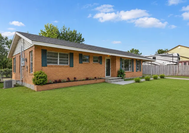 Homes for sale in Teague, TX | 1100 Cedar St, Teague, TX 75860 | MLS# 21295723