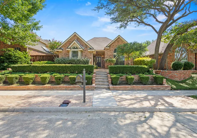 Photo 3 of Single family home for sale at 1804 Seminary Dr, Plano, TX 75075 | MLS# 21292300 | Listing updated on 2026-08-19