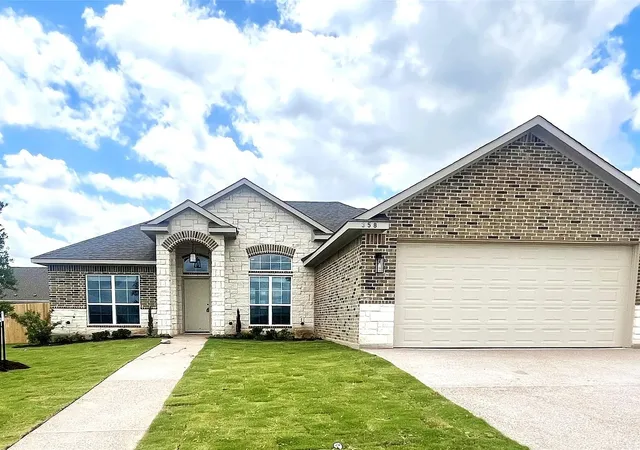 Homes for sale in Robinson, TX | 358 Frederick Dr, Robinson, TX 76706 | MLS# 21296275