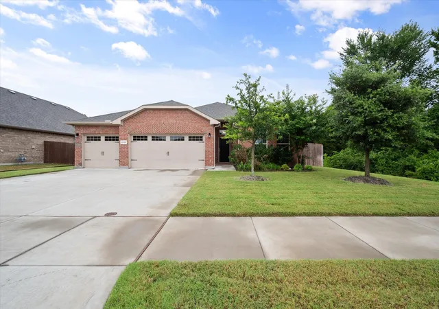 Homes for sale in Glenn Heights, TX | 2512 Clayton St, Glenn Heights, TX 75154 | MLS# 21286829