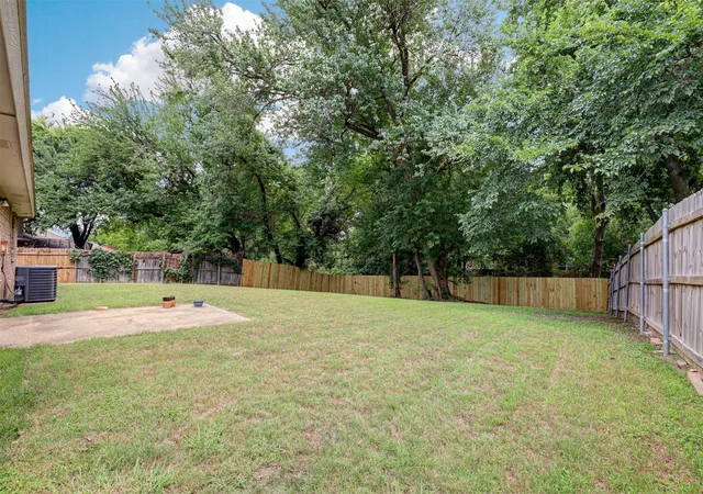 Homes for sale in De Soto, TX | 620 Nora Ln, De Soto, TX 75115 | MLS# 21293338
