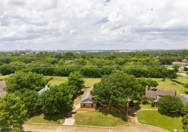 29th image of 1905 Wedgewood Dr, Grand Prairie, TX 75050 | MLS# 21295147
