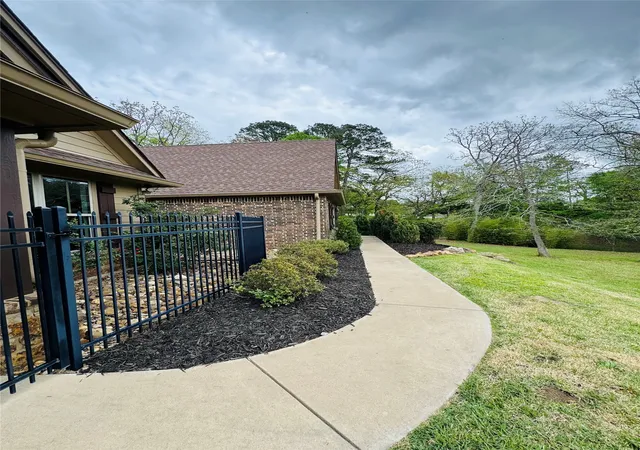 Homes for sale in Gladewater, TX | 151 Smith Rd, Gladewater, TX 75647 | MLS# 21295662