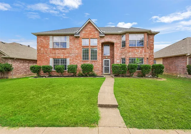 Homes for sale in Red Oak, TX | 308 Valley Ridge Dr, Red Oak, TX 75154 | MLS# 21296384