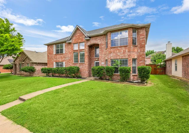 Homes for sale in Red Oak, TX | 308 Valley Ridge Dr, Red Oak, TX 75154 | MLS# 21296384