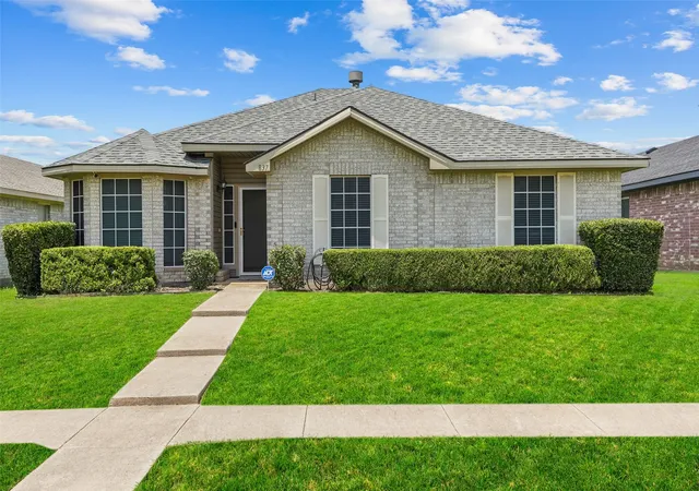 Homes for sale in Cedar Hill, TX | 837 Applewood Dr, Cedar Hill, TX 75104 | MLS# 21296781