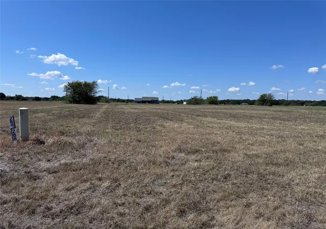 Photo 3 of Land for sale at Lot 289 Se Se Private Road 3178 Road, Corsicana, TX 75109 | MLS# 21294081 | Listing updated on 2026-09-16