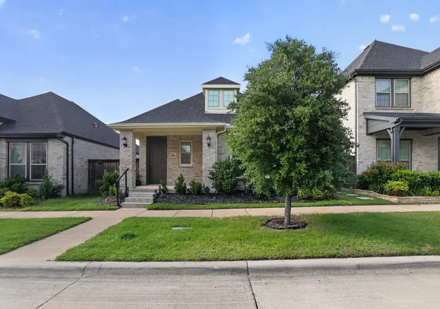 Homes for sale in Frisco, TX | 13008 Cabana Dr, Frisco, TX 75035 | MLS# 21296876