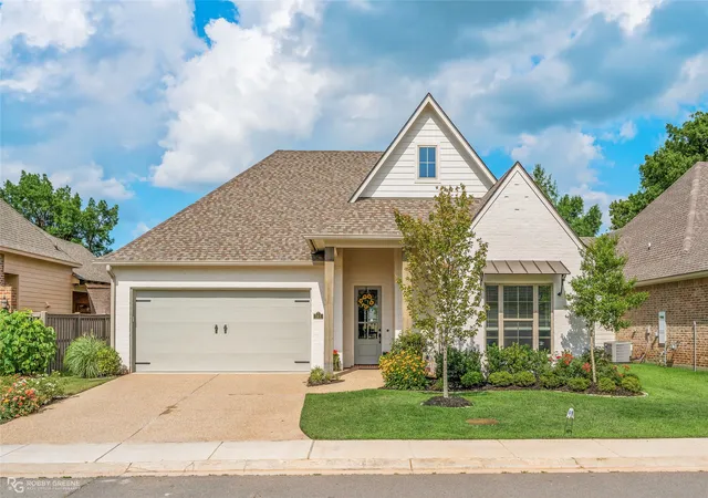 2nd image of 141 Arbor Pl, Bossier City, LA 71111 | MLS# 21296770