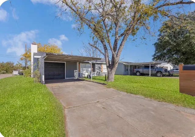Photo 1 of Single family home for sale at 1966 Vogel St, Abilene, TX 79603 | MLS# 21296554 | Listing updated on 2026-08-17