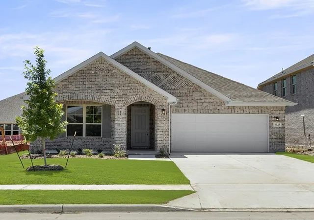Photo 1 of Sale Pending at 3525 Fathia Ln, Fort Worth, TX 76179 | MLS# 21296997 | Listing updated on 2026-08-29