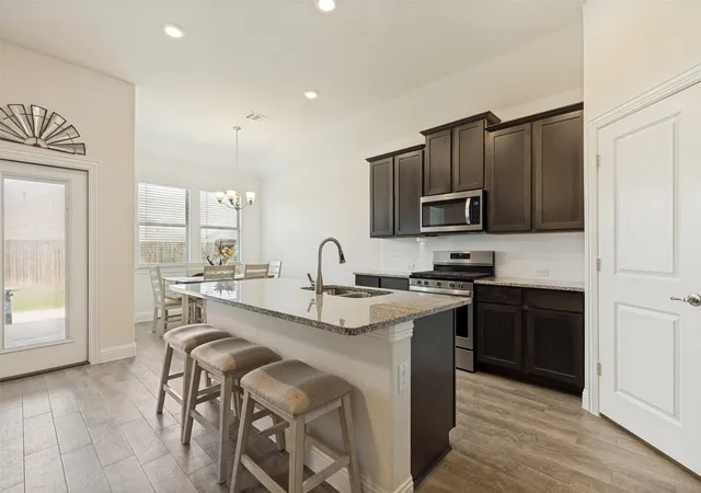 Photo 1 of Single family home for sale at 2817 Half Moon Rd, Aubrey, TX 76227 | MLS# 21296988 | Listing updated on 2026-09-26